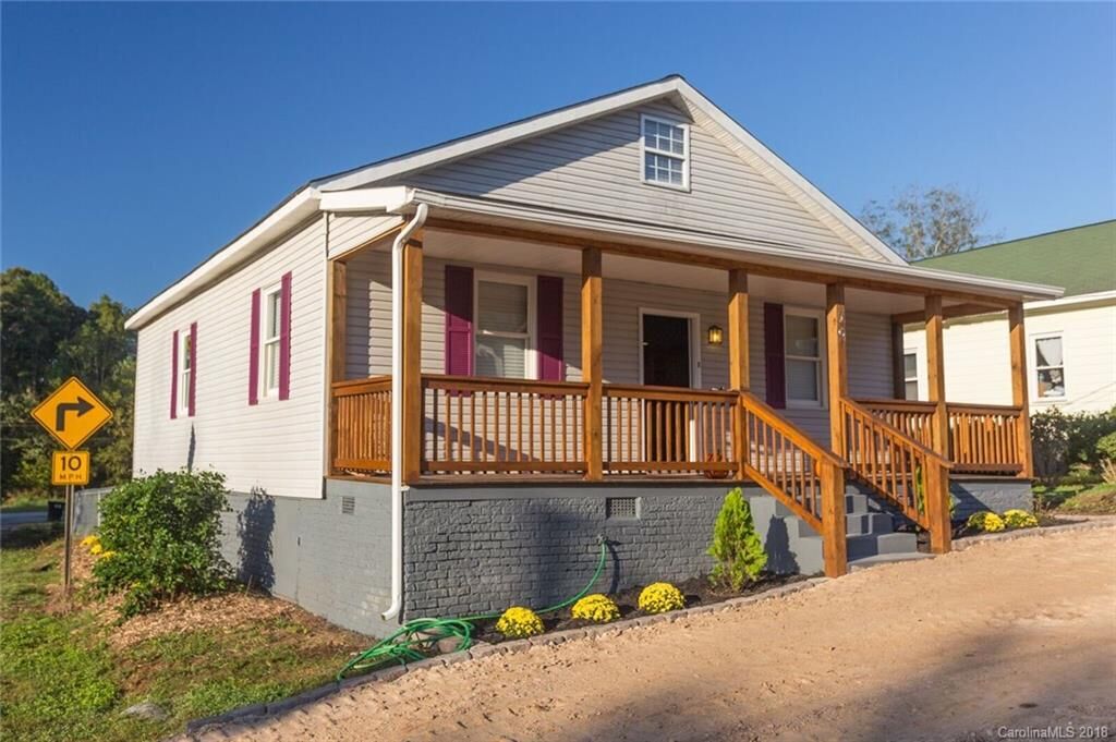 Property Photo:  76 Central Avenue  NC 28023