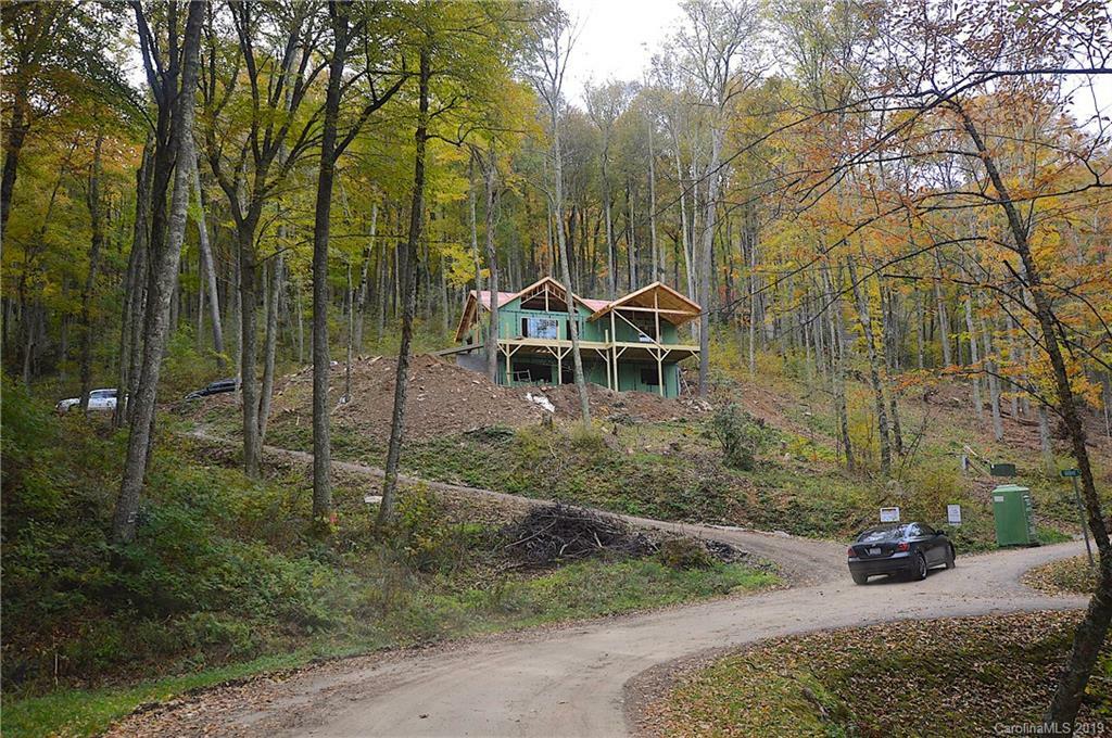 Property Photo: 189 Gata Trail NC 28751