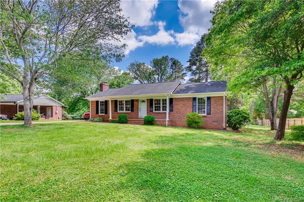 Property Photo: 4817 Buckeye Lane NC 28056