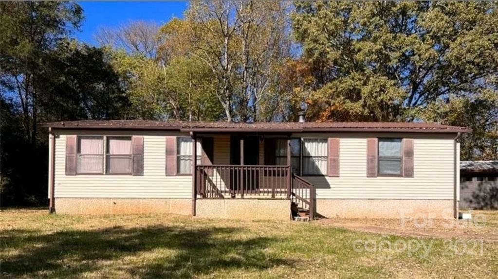 Property Photo: 114 Cedar Ridge Loop NC 28625
