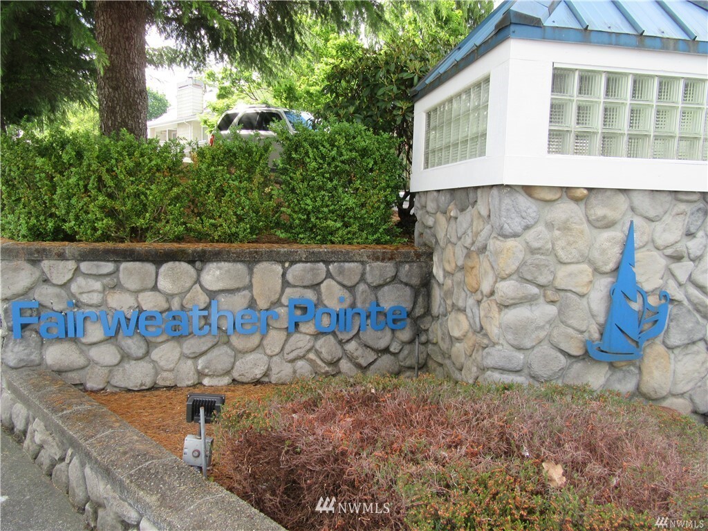 Property Photo: 9210 Market Place F202 WA 98258