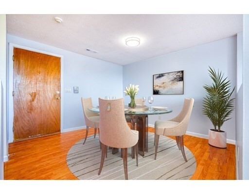 Property Photo:  34 Newhall St 403  MA 01852 