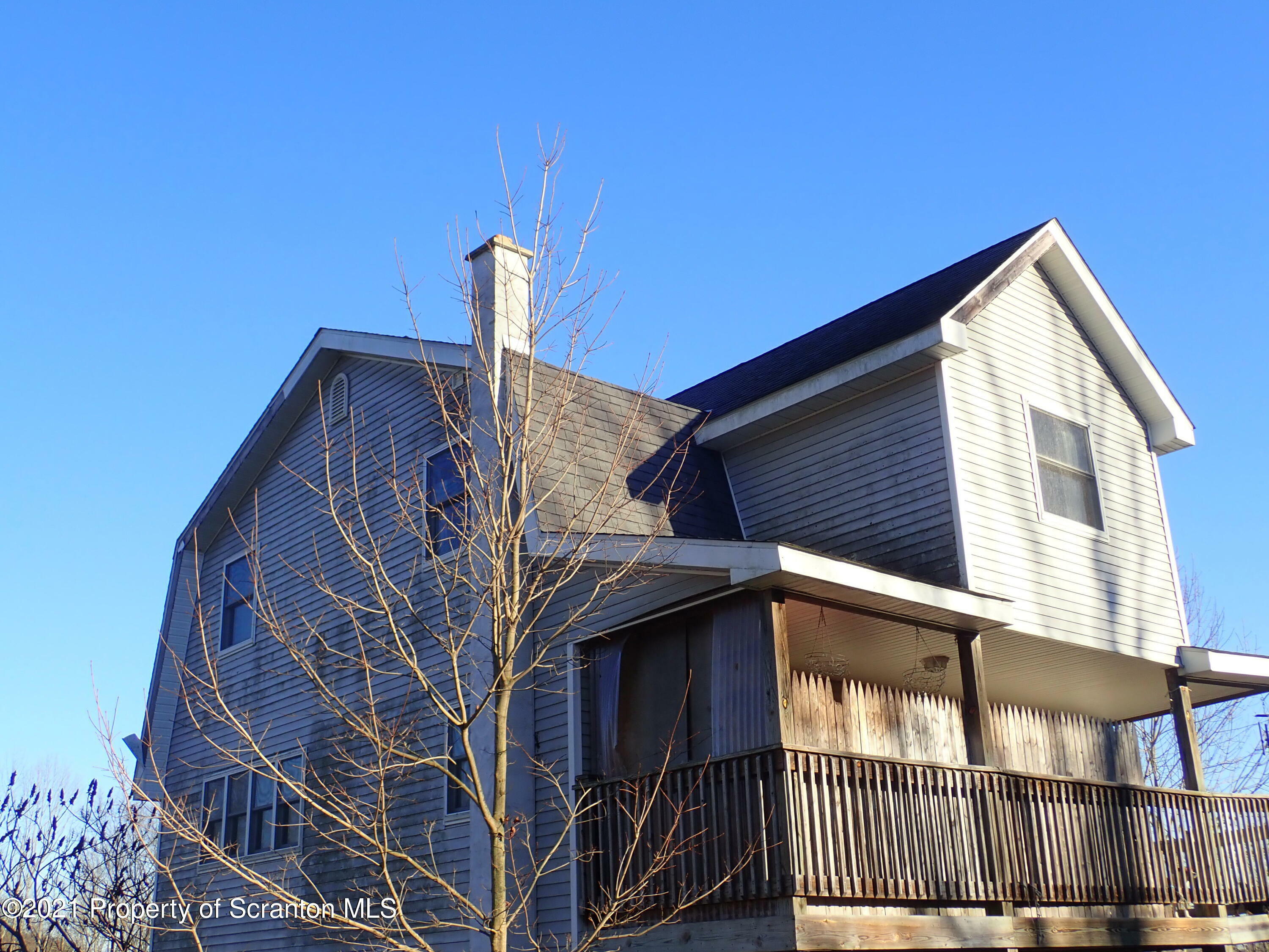 Property Photo:  120 Tara Court  PA 18826 