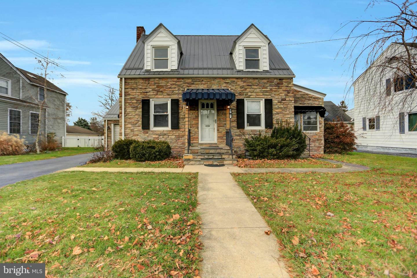 Property Photo: 312 N Grant Street PA 17268