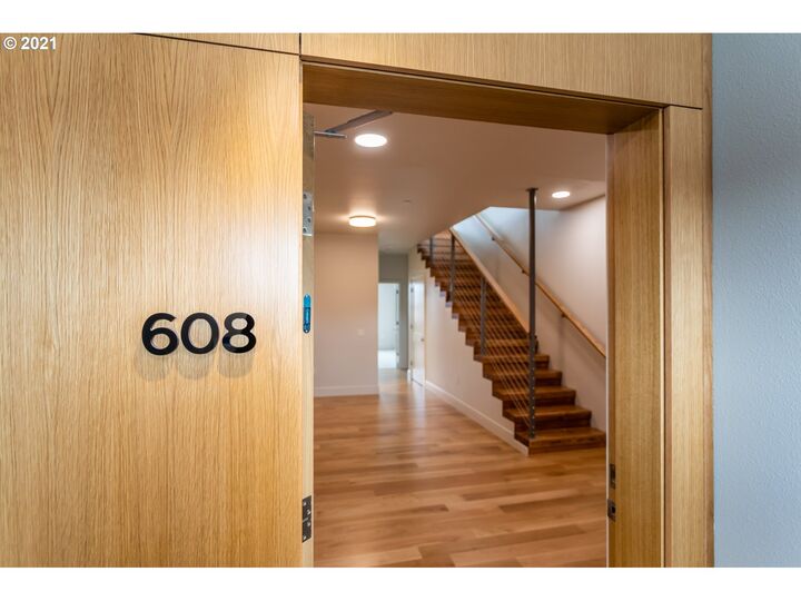 1600 Pearl St 608  Eugene OR 97401 photo