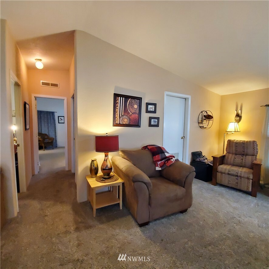 Property Photo: 196 Jacobson Road 49 WA 98612