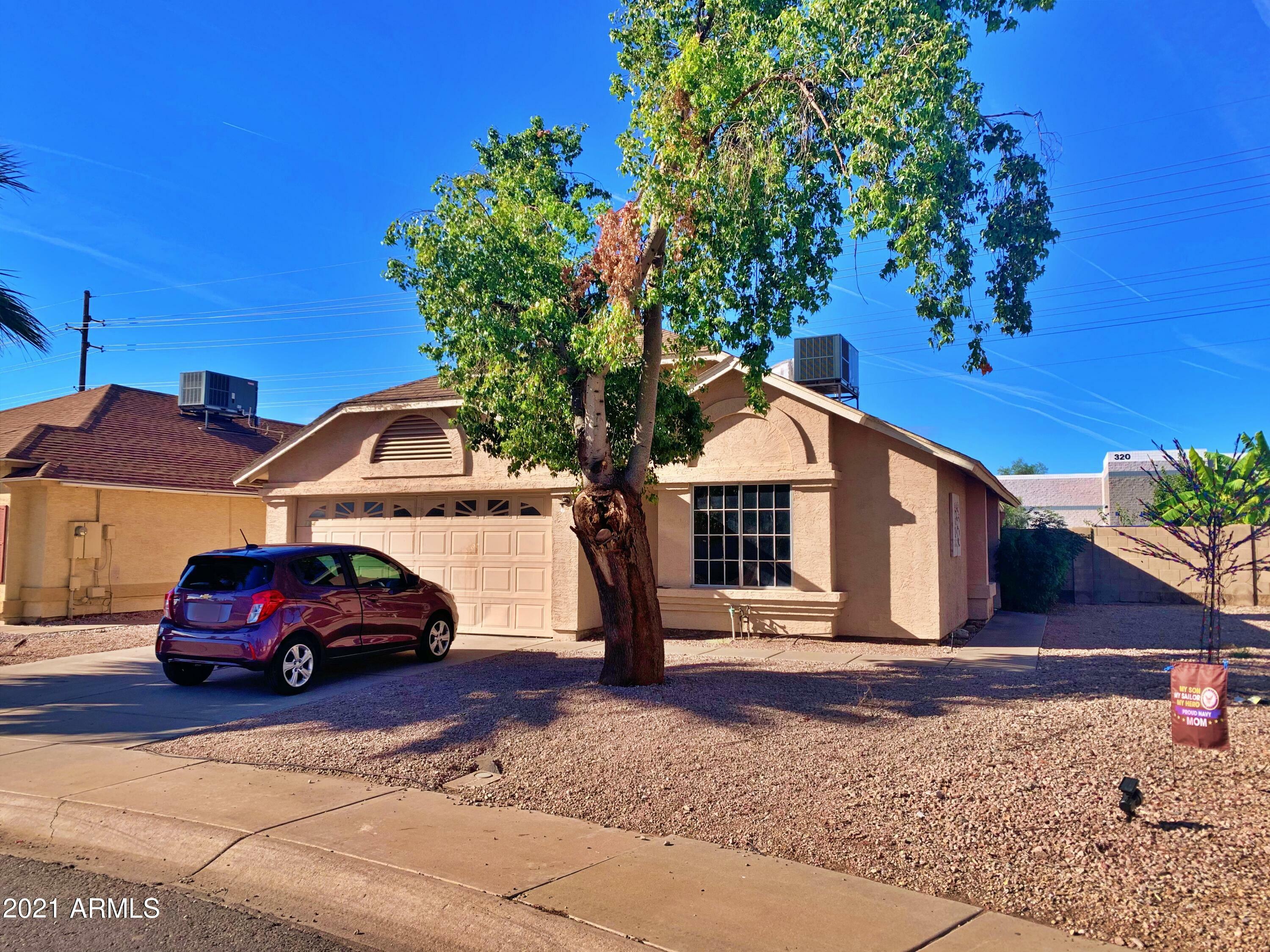 Property Photo:  324 S Laveen Drive  AZ 85226 