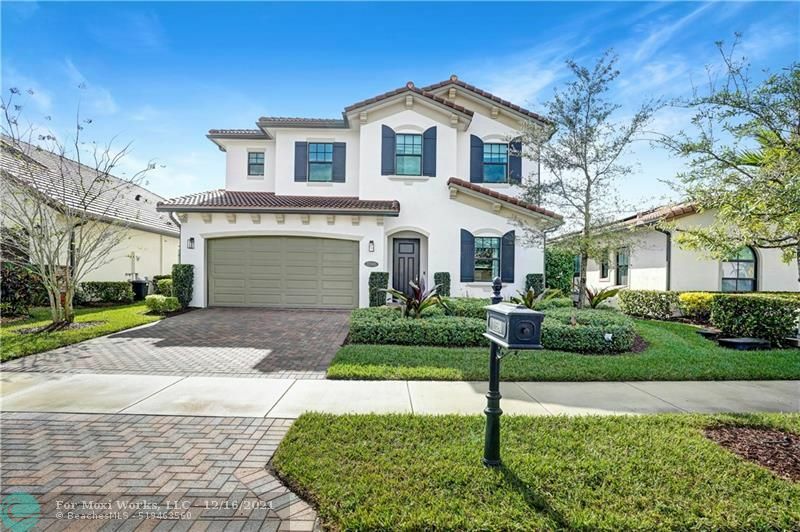 Property Photo:  11590 Solstice Cir  FL 33076 