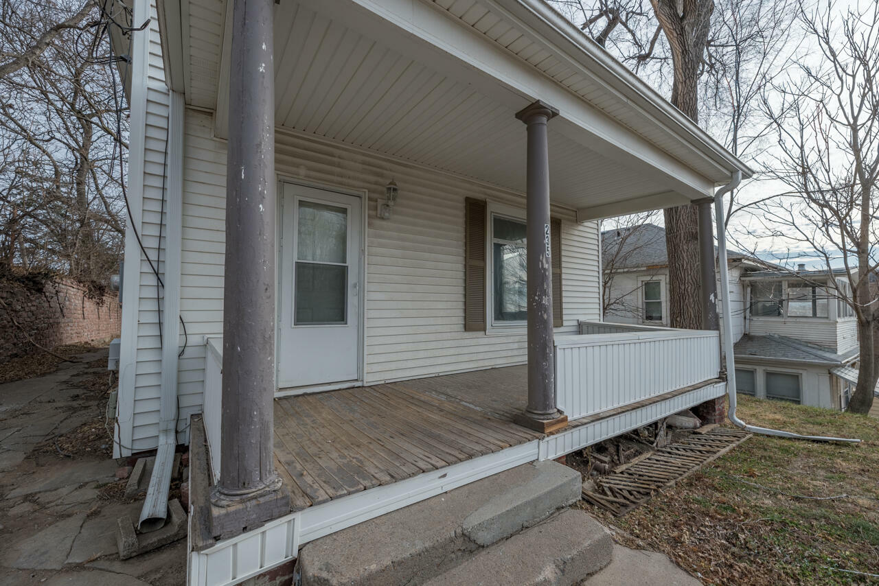 Property Photo:  235 Elder  Street  IA 51503 