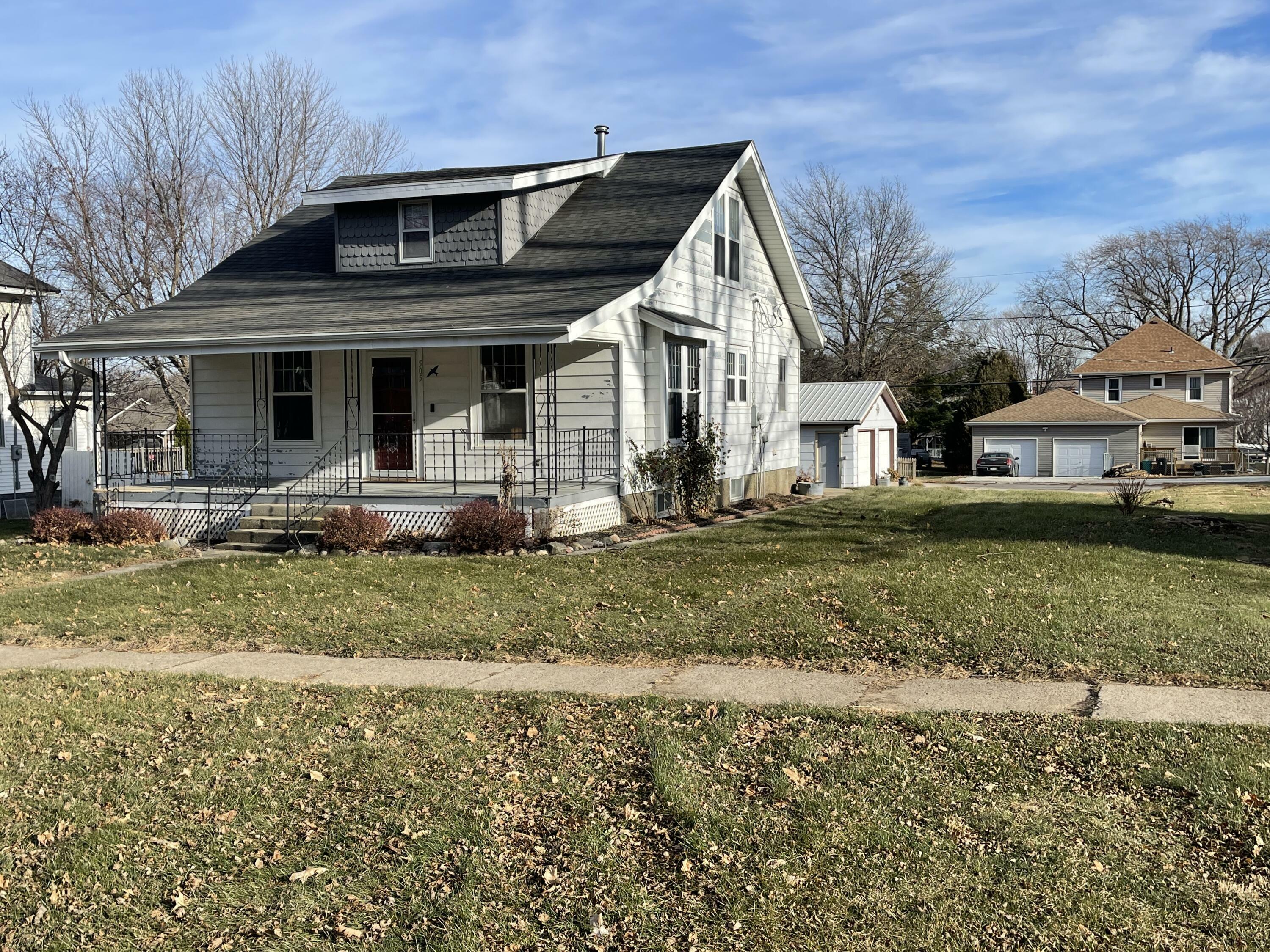 Property Photo:  505 Des Moines  Street  IA 51570 