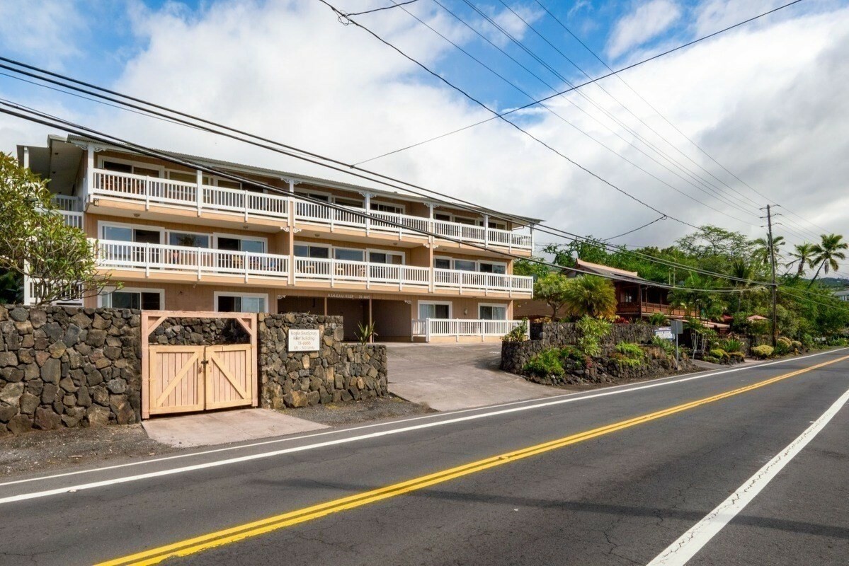 Property Photo:  78-6665 Alii Drive 201  HI 96740 