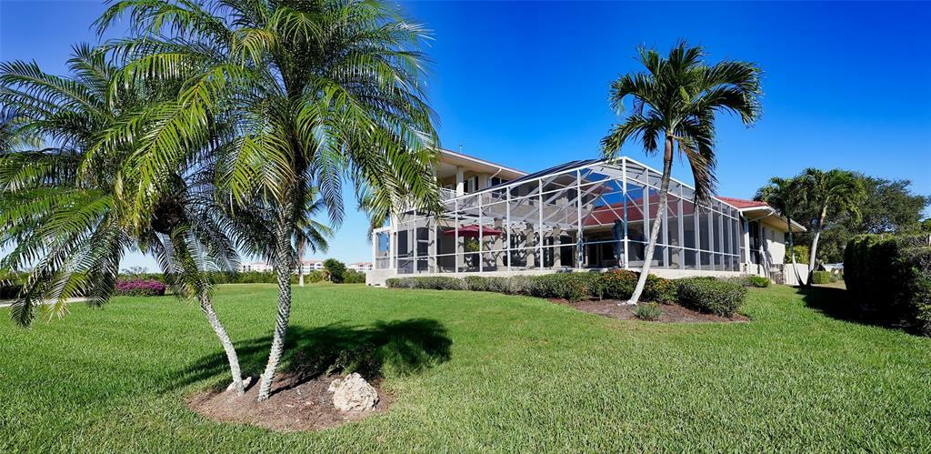 Property Photo:  5800 Tidewood Avenue  FL 34231 