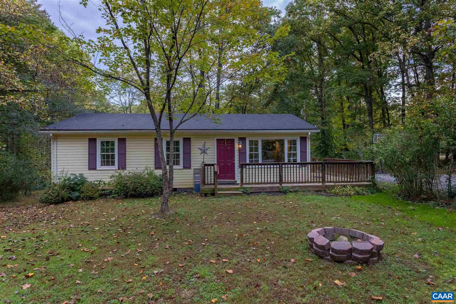 Property Photo: 2588 S Blue Ridge Tpk VA 22738