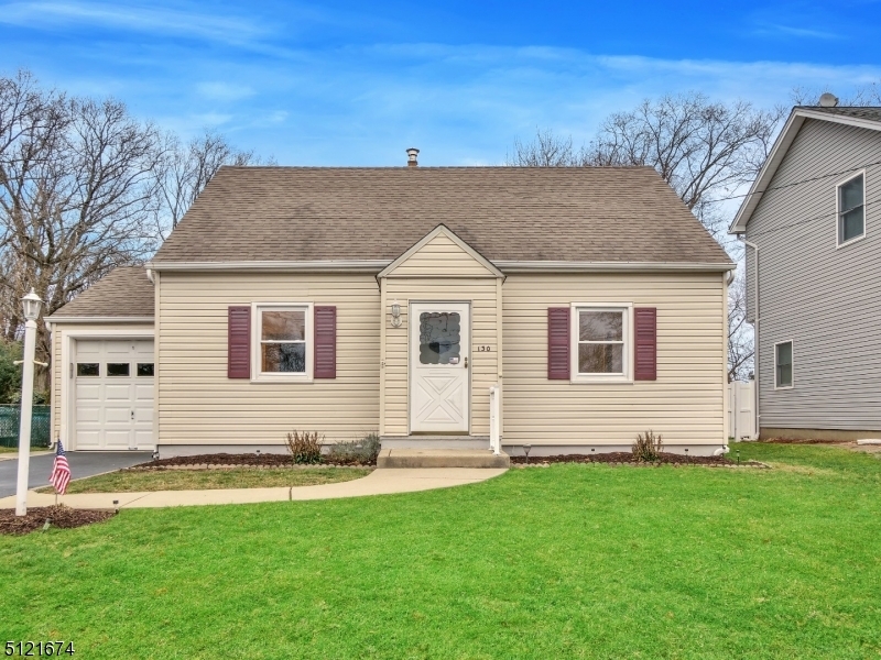 Property Photo:  130 Linwood Ter  NJ 07012 