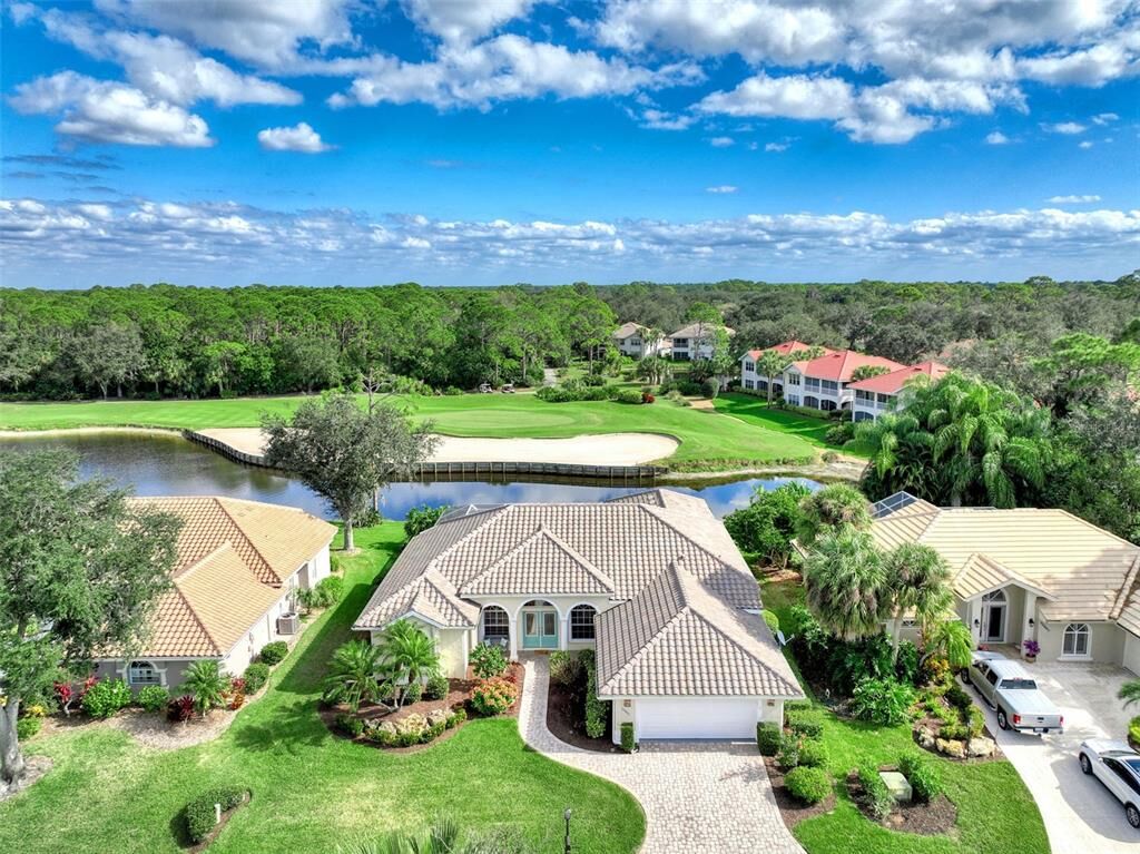 Property Photo:  13945 Long Lake Lane  FL 33953 