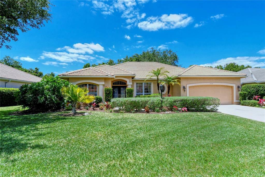 Property Photo:  4739 Carrington Circle  FL 34243 