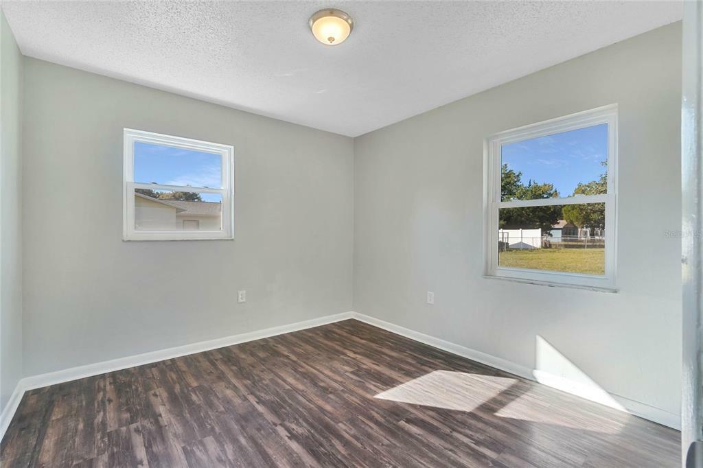 Property Photo:  900 Maple Avenue  FL 34731 