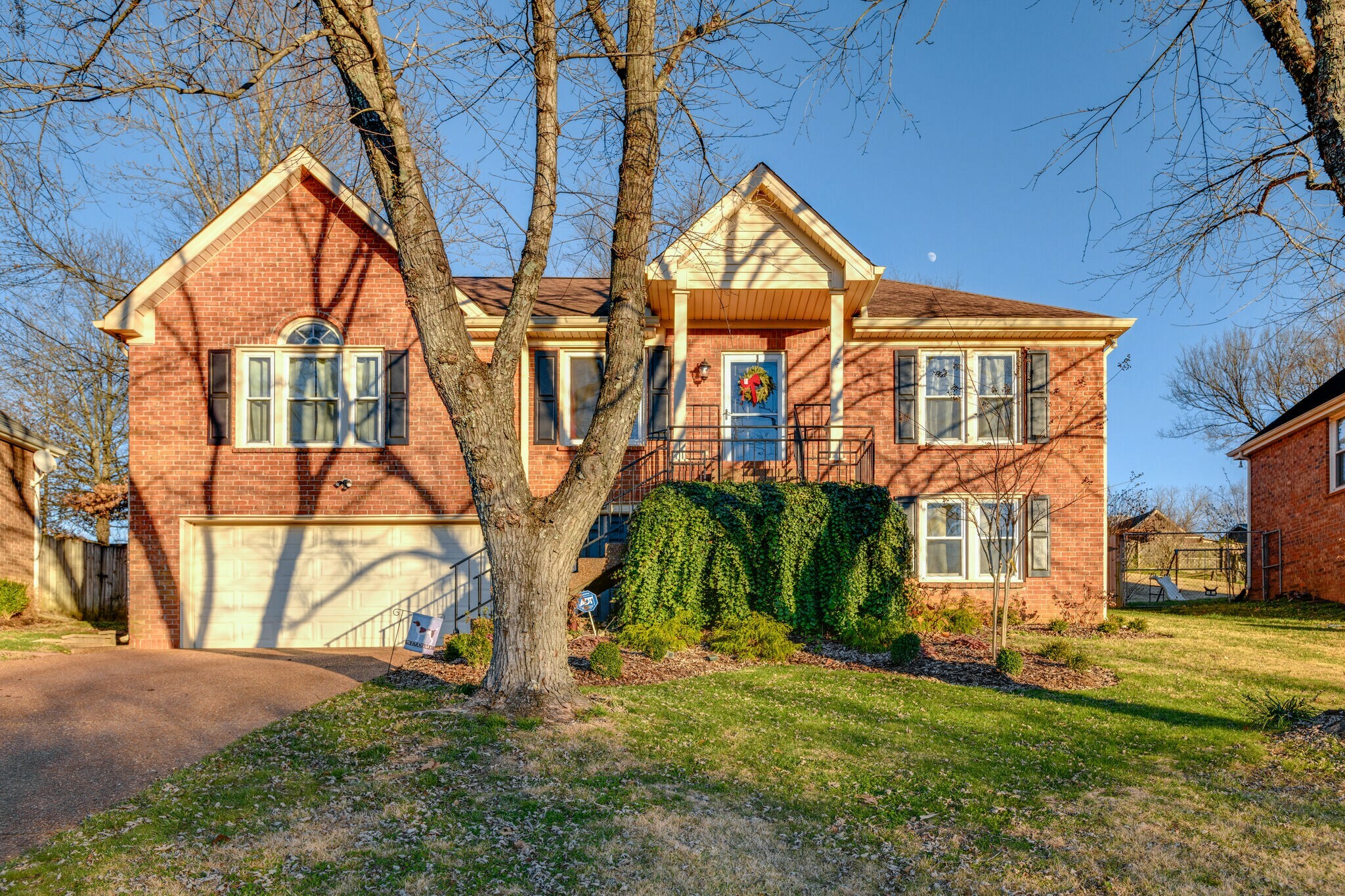 Property Photo:  816 Restover Ct  TN 37214 