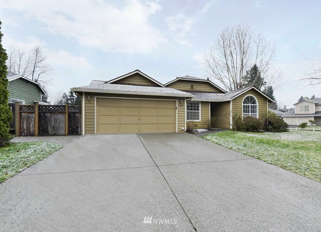 Property Photo:  12605 SE 223rd Drive  WA 98031 