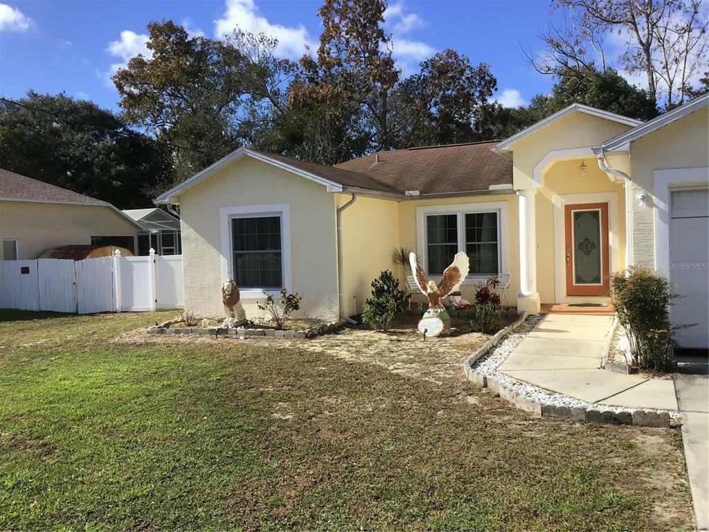 Property Photo:  2293 Mariner Boulevard  FL 34609 