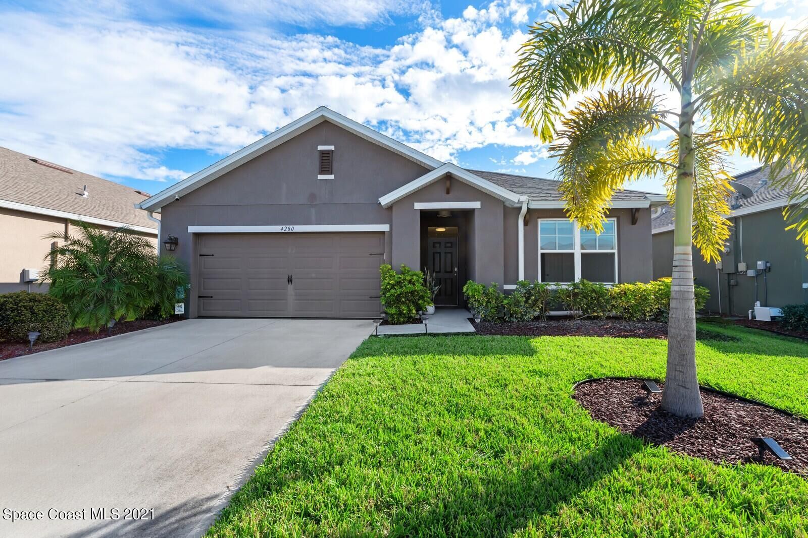 Property Photo: 4280 Pagosa Springs Circle FL 32901