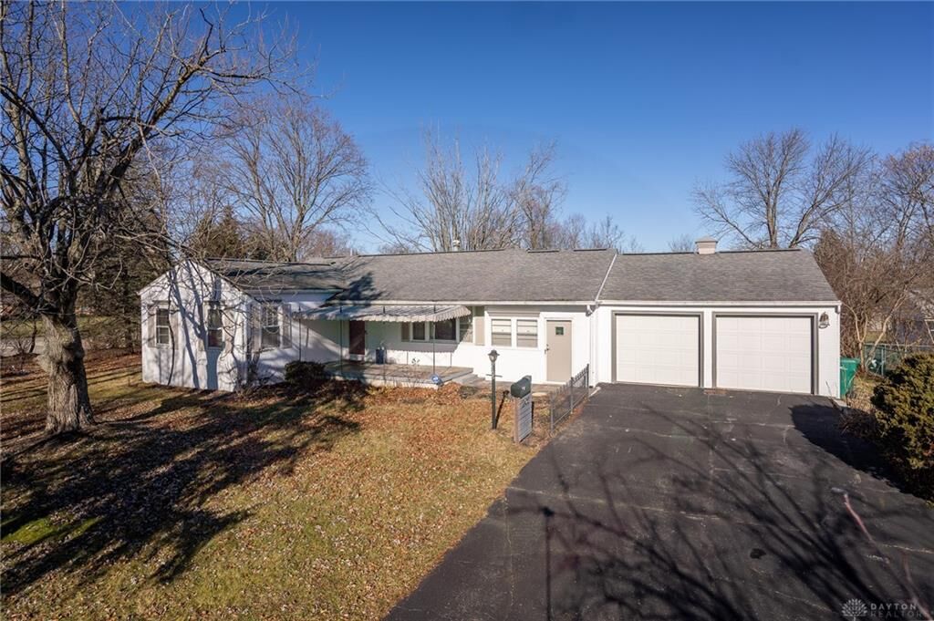 Property Photo: 2105 Patricia Drive OH 45429