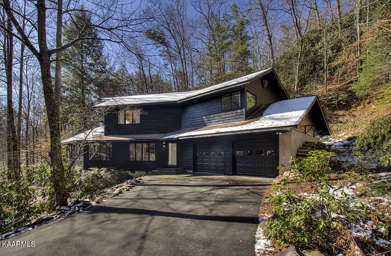 Property Photo:  917 Sunshine Tr  TN 37738 