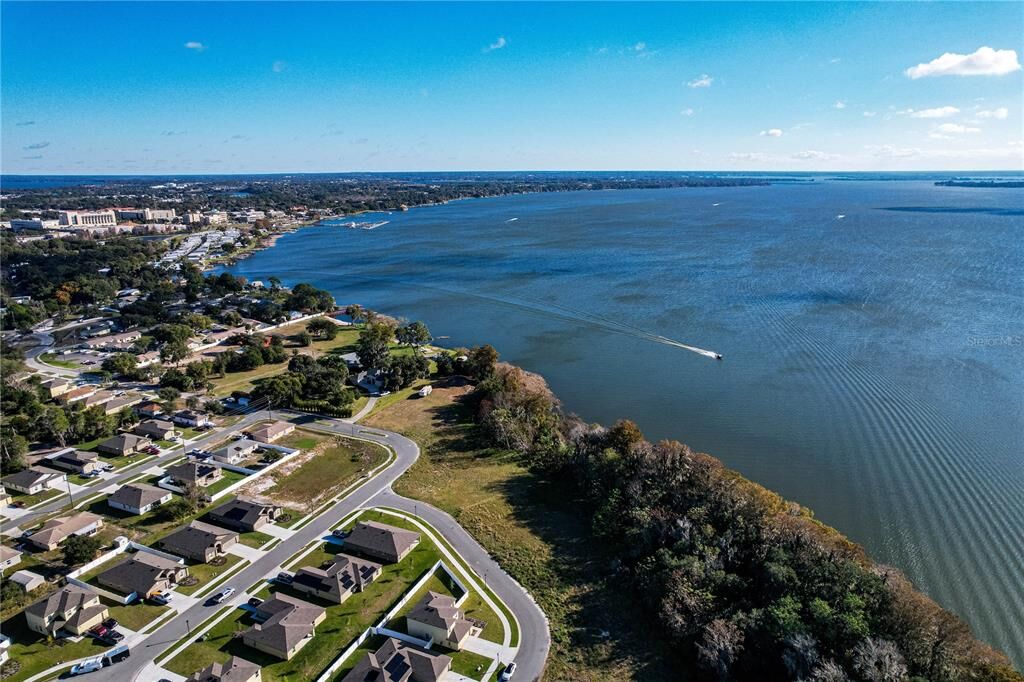 Property Photo: 1129 Sea Pines Court FL 32778