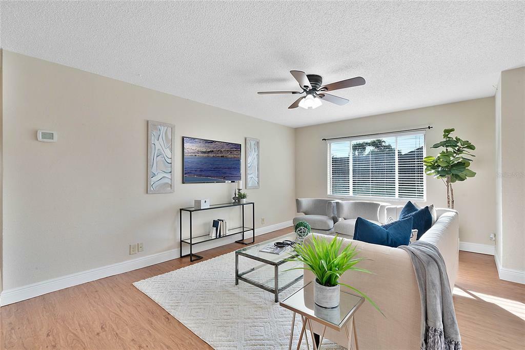 Property Photo: 3520 Seaford Lane FL 32707