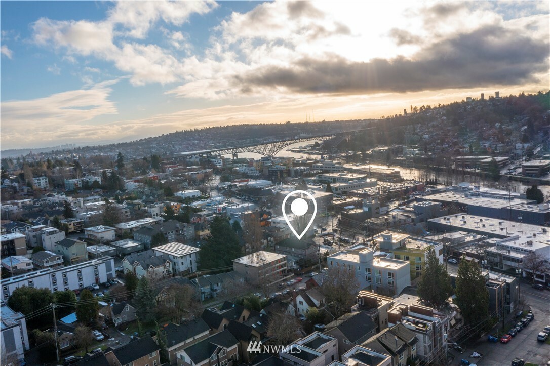 Property Photo: 3610 Greenwood Avenue N C WA 98103