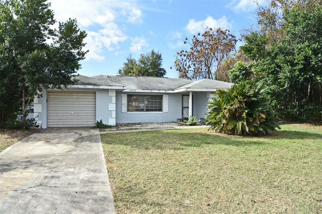 Property Photo:  831 N 4th Avenue  FL 32725 