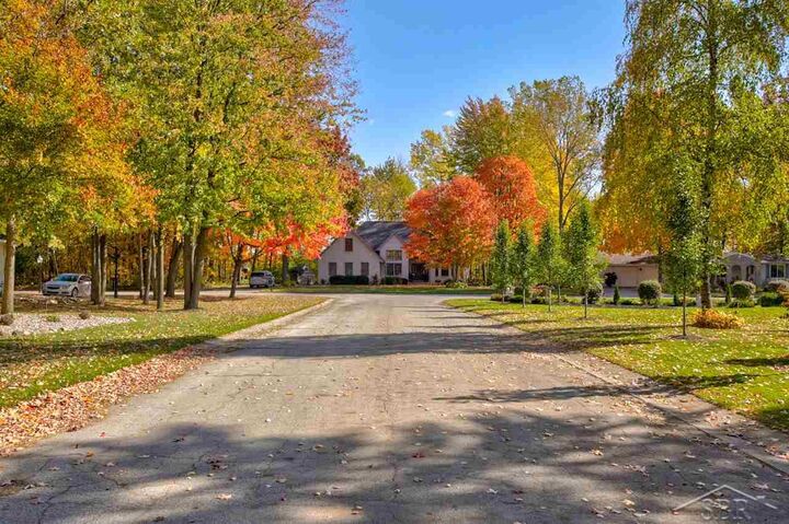 Property Photo:  1900 Bunny Trail  MI 48638 