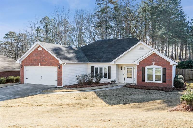 3919 Pine Gorge Circle  Dacula GA 30019 photo