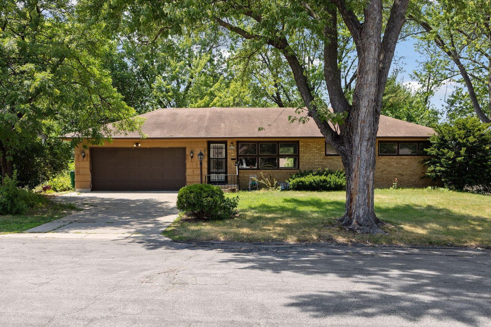Property Photo:  8114 Emerson Avenue S  MN 55420 