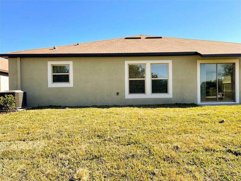 Property Photo:  5431 Leslie Canyon Drive  FL 33598 