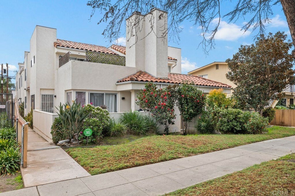 Property Photo: 1531 Missouri Street 4 CA 92109