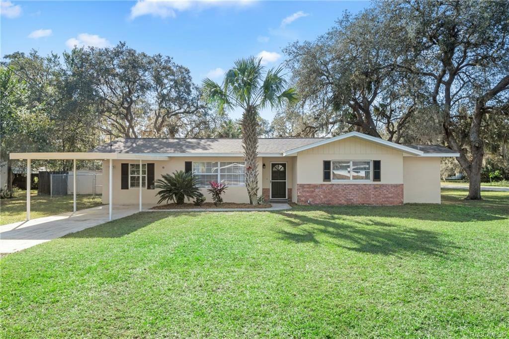 Property Photo:  10502 E Hope Court  FL 34450 