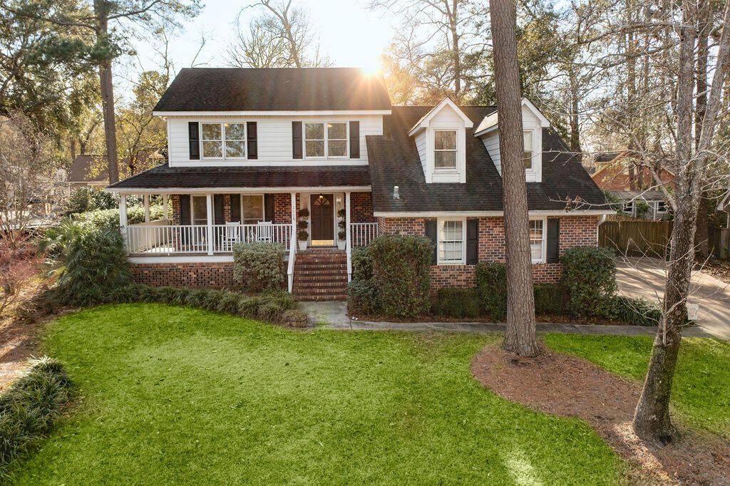 Property Photo:  208 Factors Walk  SC 29485 