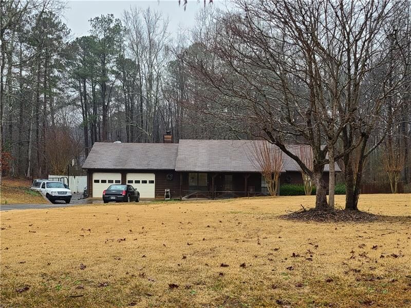 Property Photo:  190 Oakridge Drive  GA 30294 
