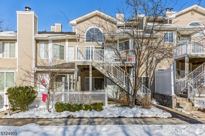 Property Photo: 44 Ashley Ct NJ 07921