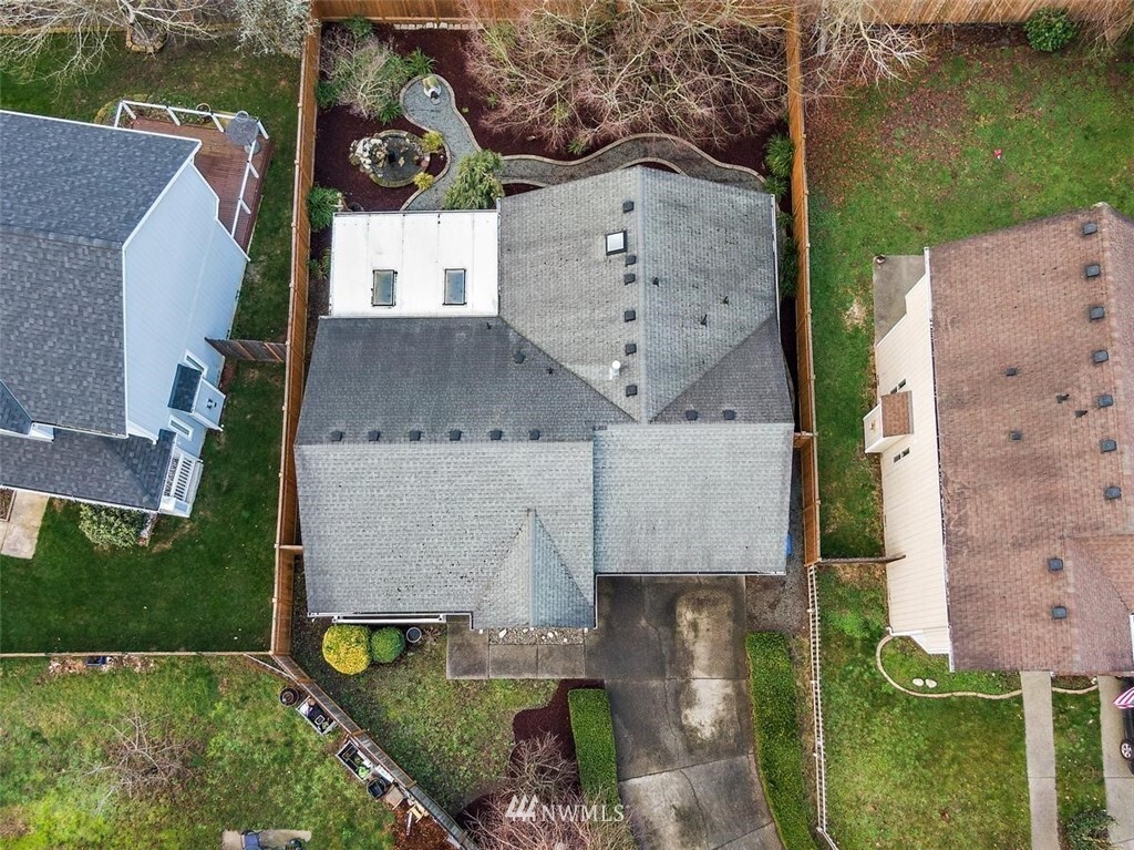 Property Photo: 15811 Washington Street WA 98390
