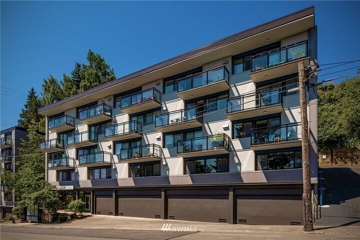 1601 Taylor Avenue N 305  Seattle WA 98109 photo