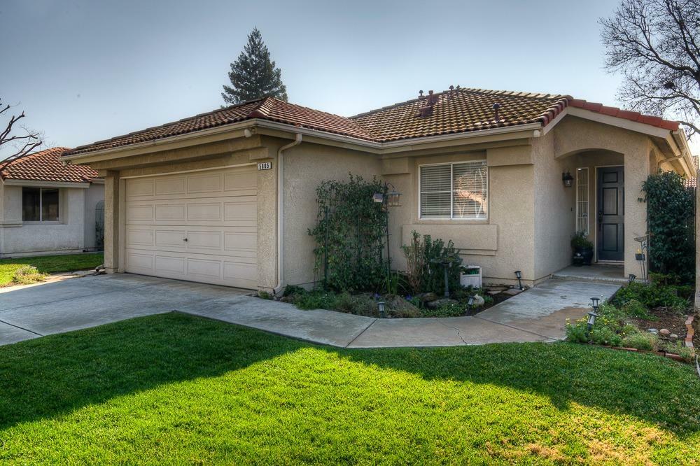 Property Photo:  5805 W Vartikian Avenue  CA 93722 