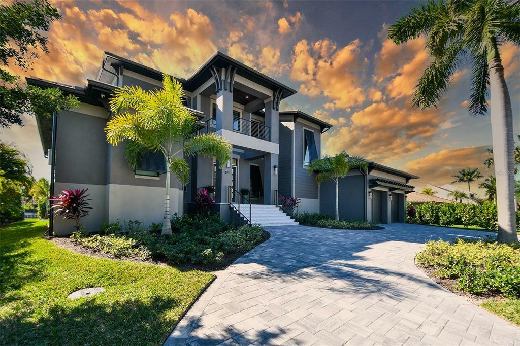 Property Photo: 422 Meadow Lark Drive FL 34236