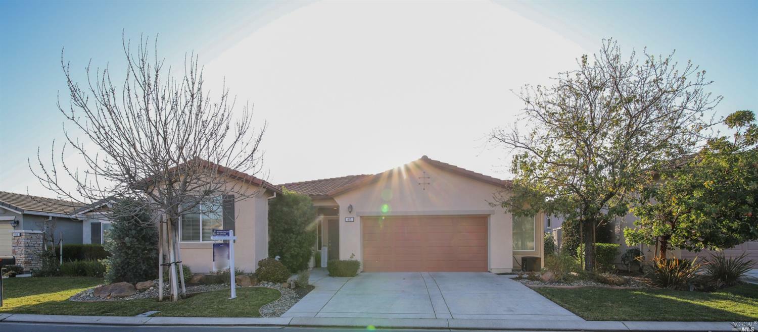 Property Photo:  415 Eagle Crest Way  CA 94571 