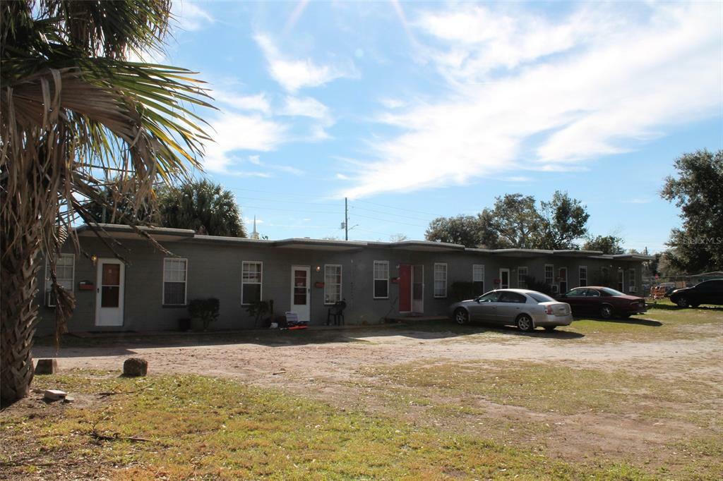 Property Photo: 107 A Street FL 33853