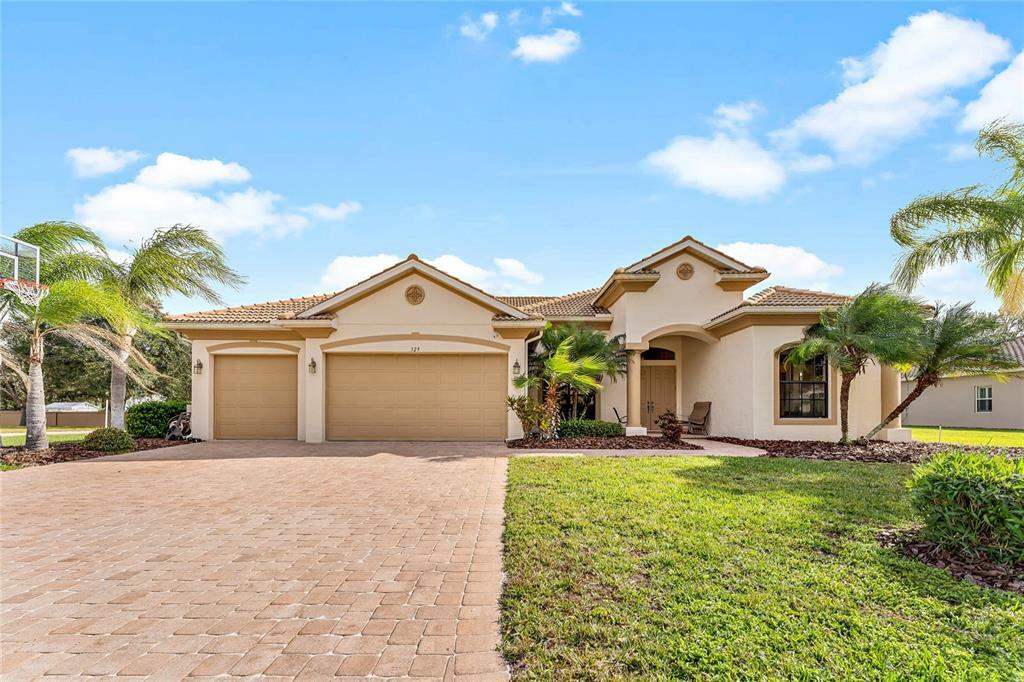 Property Photo:  329 Blackbird Court  FL 34212 