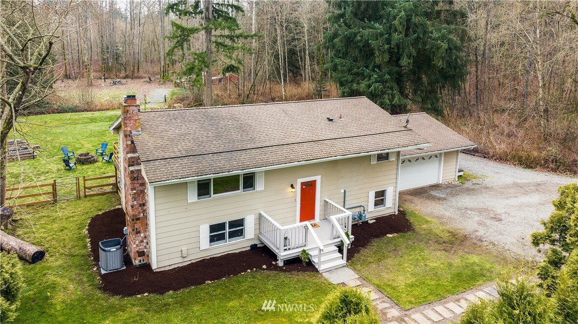 Property Photo: 17719 NE Woodinville Duvall Road WA 98072