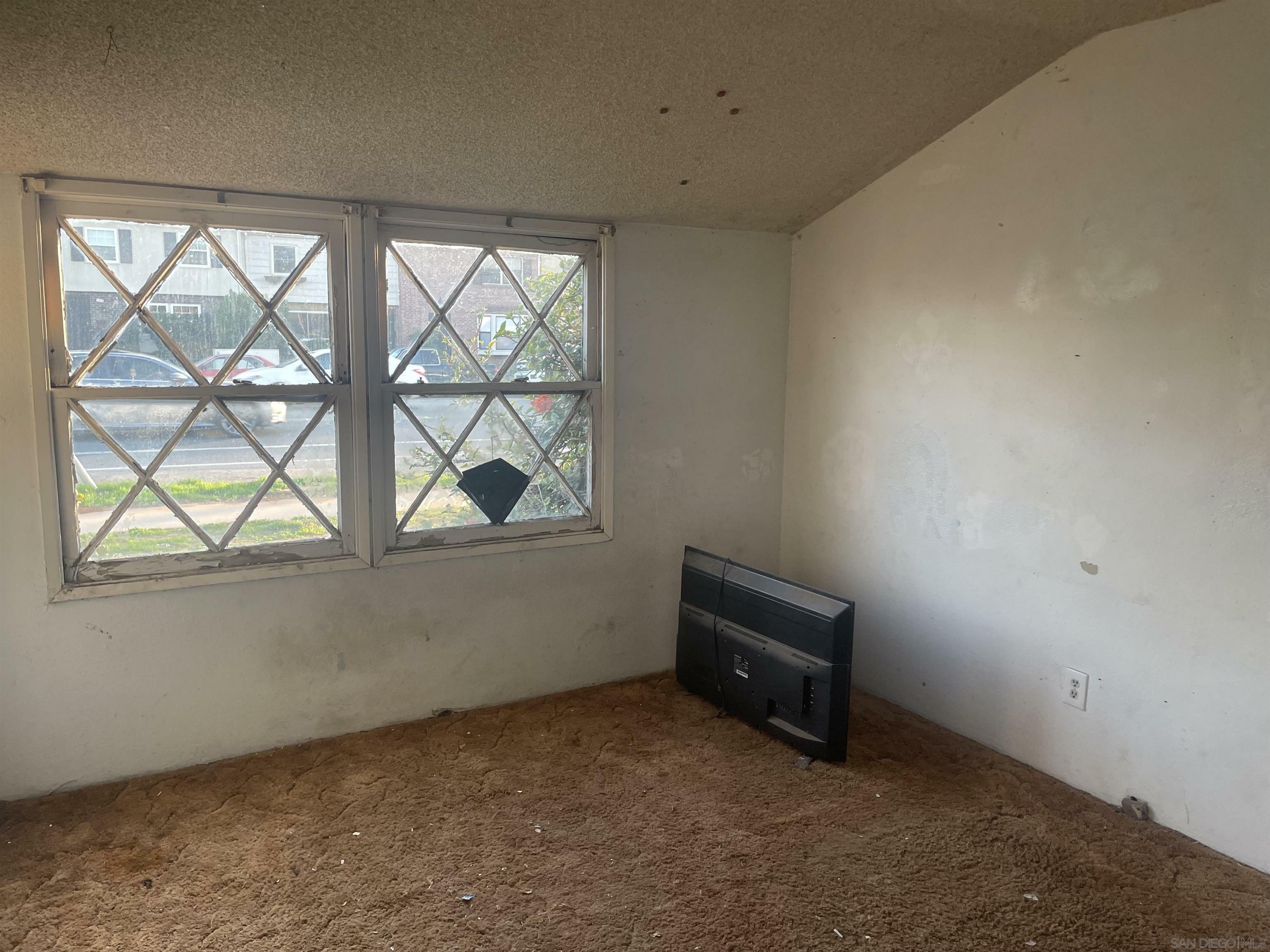 Property Photo:  978 Greenfield Drive  CA 92021 