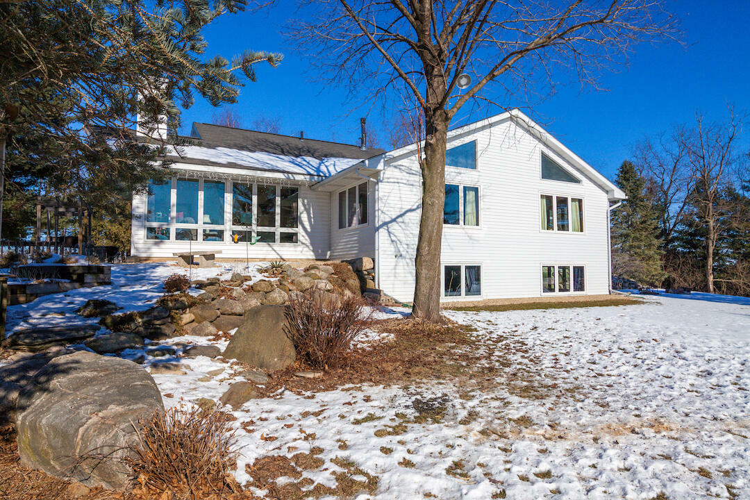 Property Photo:  4433 Stace Rd  WI 53558 